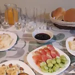 Kocollari Hotell 2*