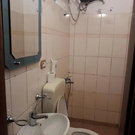 Kocollari Hotel 2*